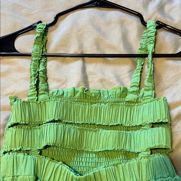 Altar’d State Charming Green Puffy Dress - Picture 4 of 4